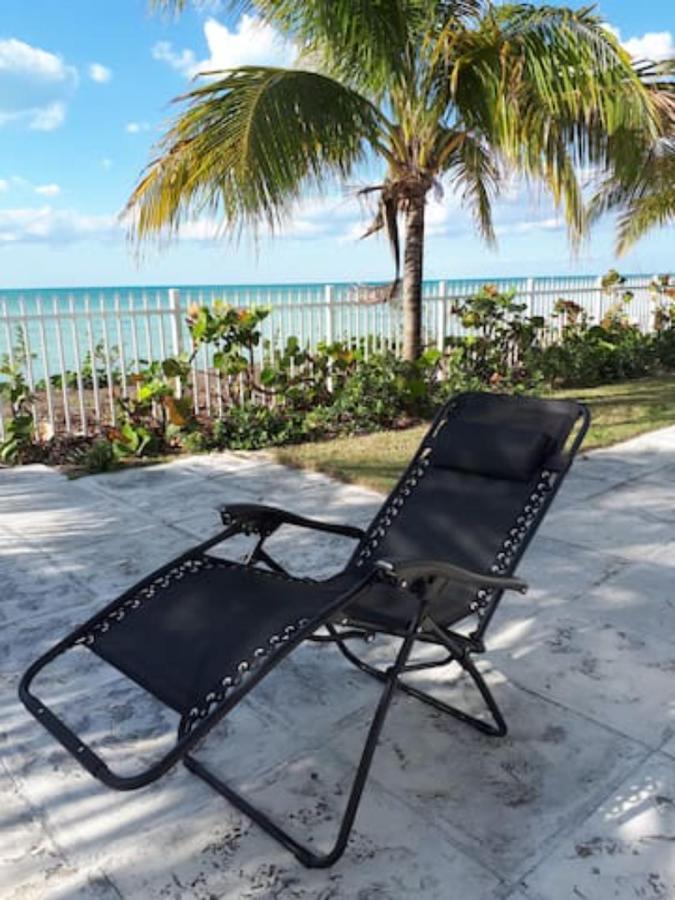 Private And Peaceful Cottage At The Beach Nassau Eksteriør billede